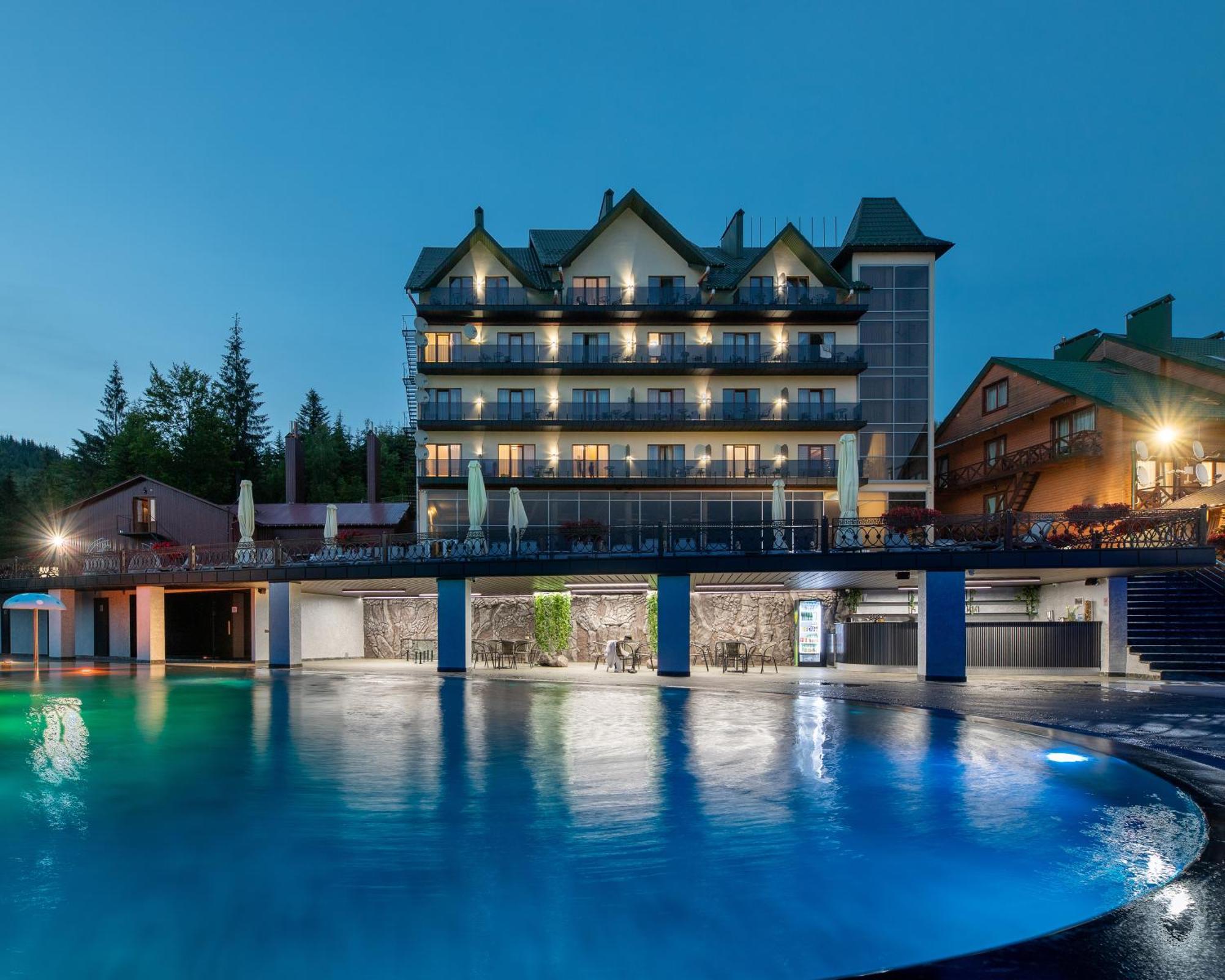 Hotel Podgorie Spa Bukovel Luaran gambar