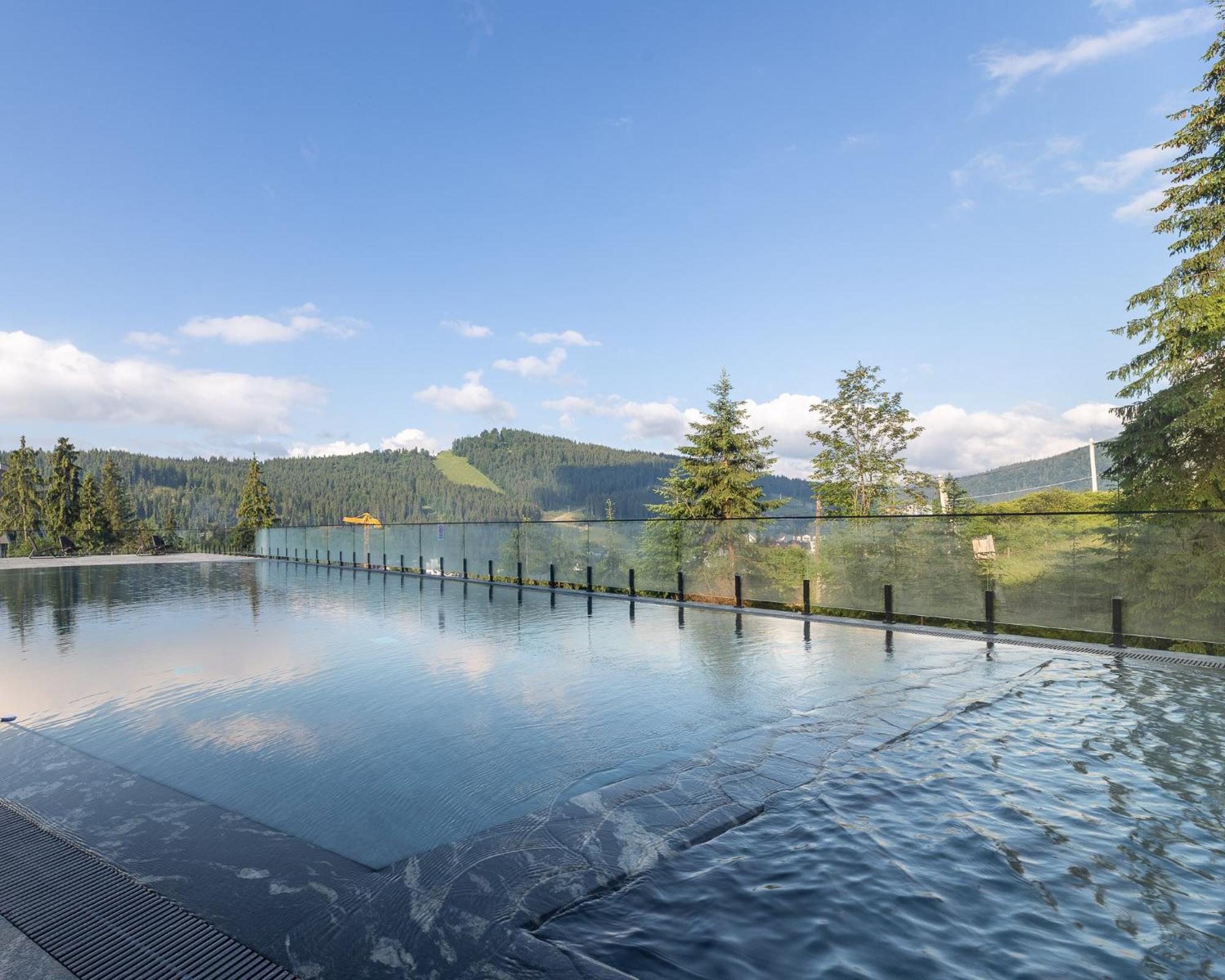 Hotel Podgorie Spa Bukovel Luaran gambar